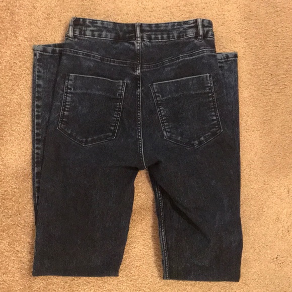 👖skinny jeans 👖 - Picture 2 of 5